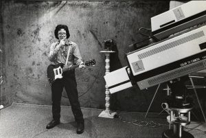 ed friedman 1980 photo by dawoud bey, from ceta artists project's poetry performance troupe